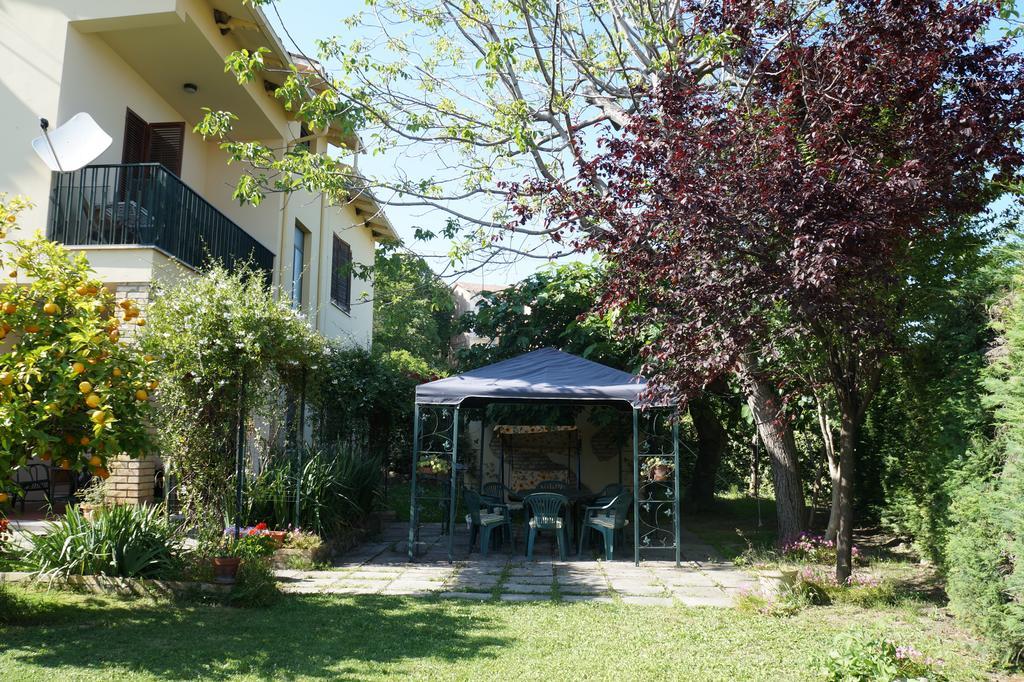 PenneIl Giardino住宿加早餐旅馆 外观 照片
